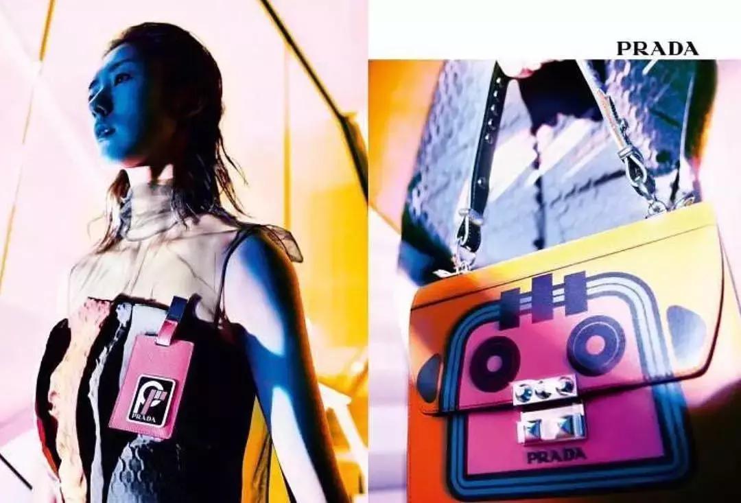 刘雯今年最流行的包,刘雯同款包时尚潮流大牌大容量