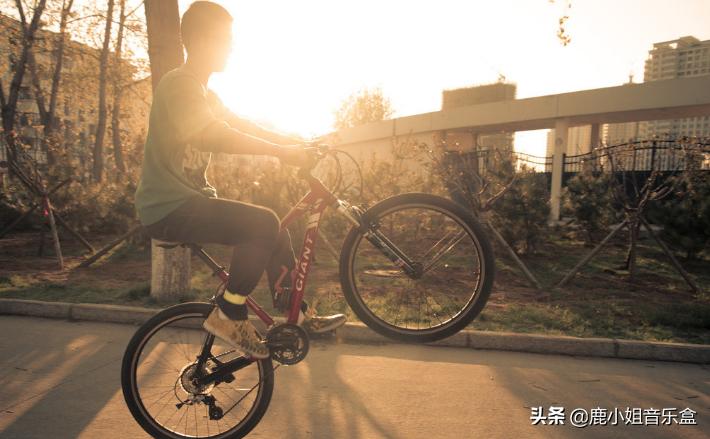 汪峰解释当我想你的时候,汪峰歌曲愿你余生不悲欢