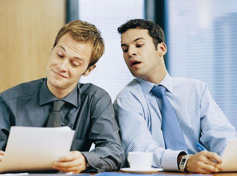 有人嫉妒你故意排挤你怎么办,如何对付嫉妒你的人