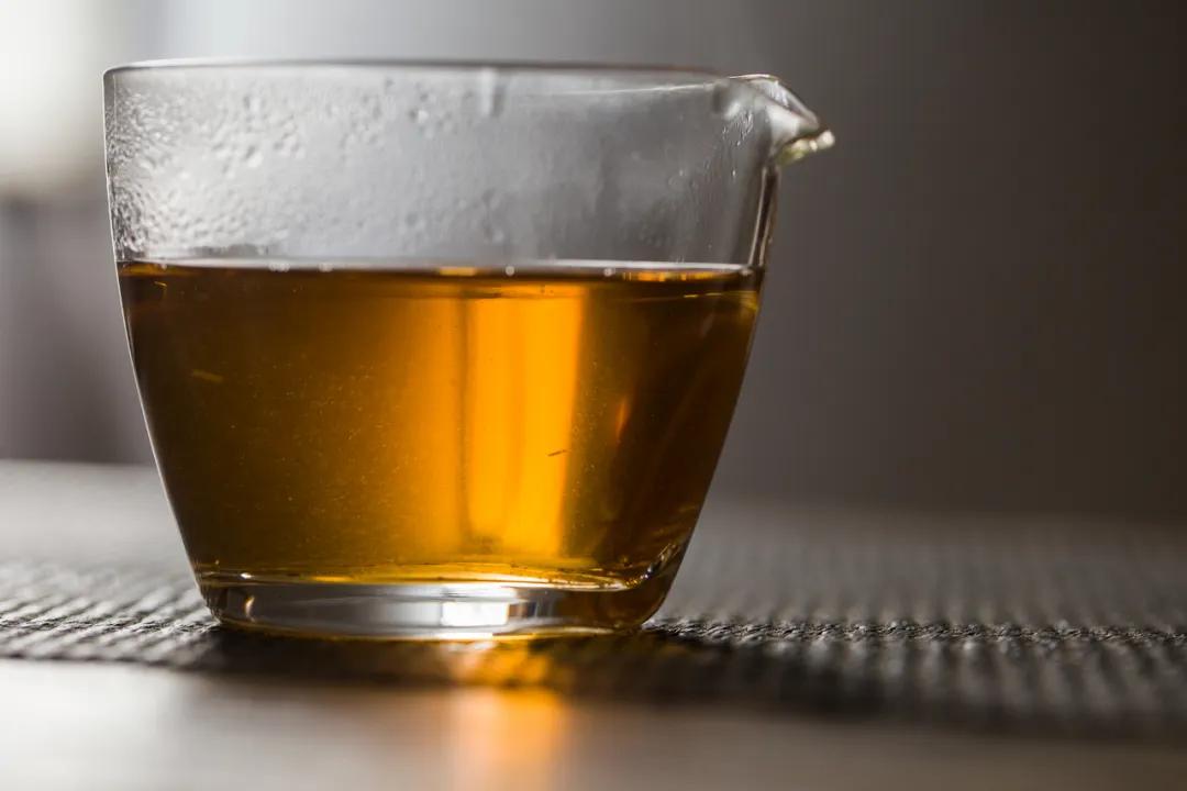 下关茶厂推荐沱茶的正确打开方式,下关沱茶特级2011