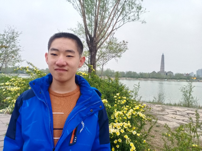 三代人情系汾阳中学