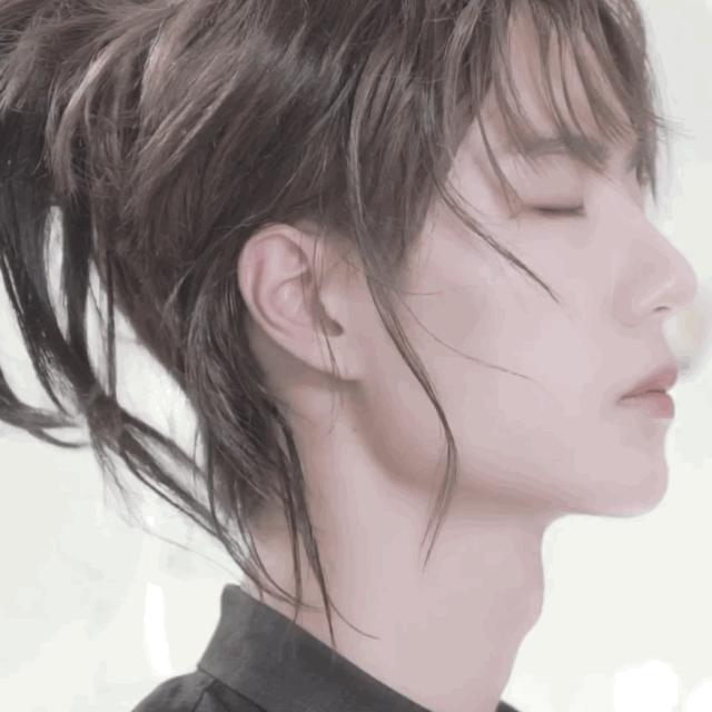 又酷又帅气的发型高马尾,复古发型女生港风长马尾