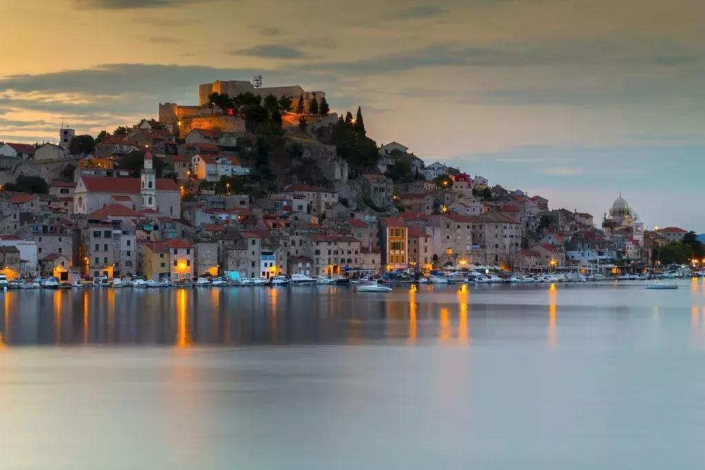 权力的游戏拍摄取景点,权力的游戏风景在哪里取景