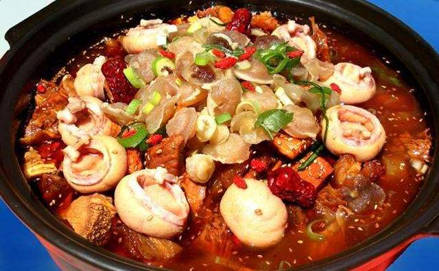 筋头巴脑羊蝎子火锅的做法,麻辣羊棒骨蝎子牛骨火锅配方教程