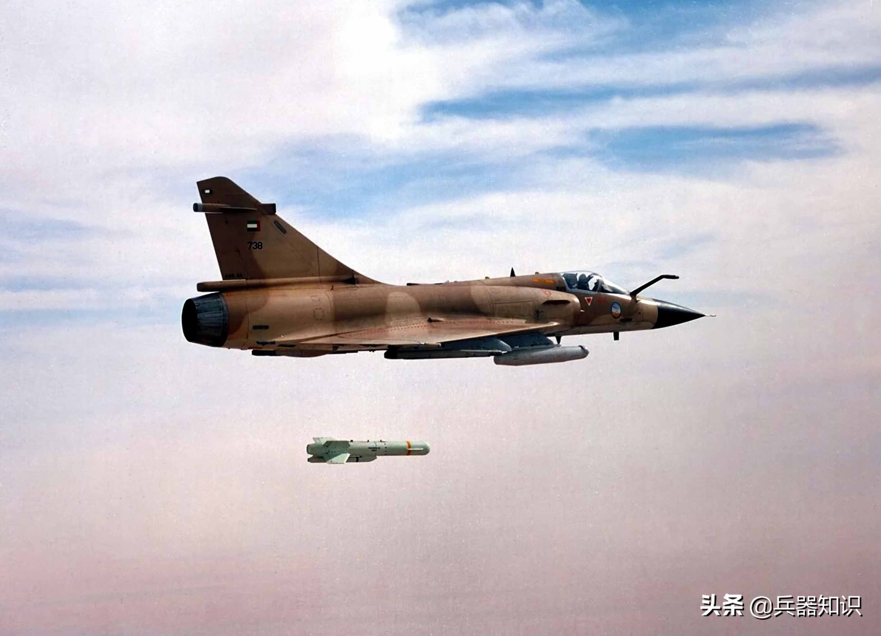 幻影5和幻影2000区别,幻影f1和幻影2000