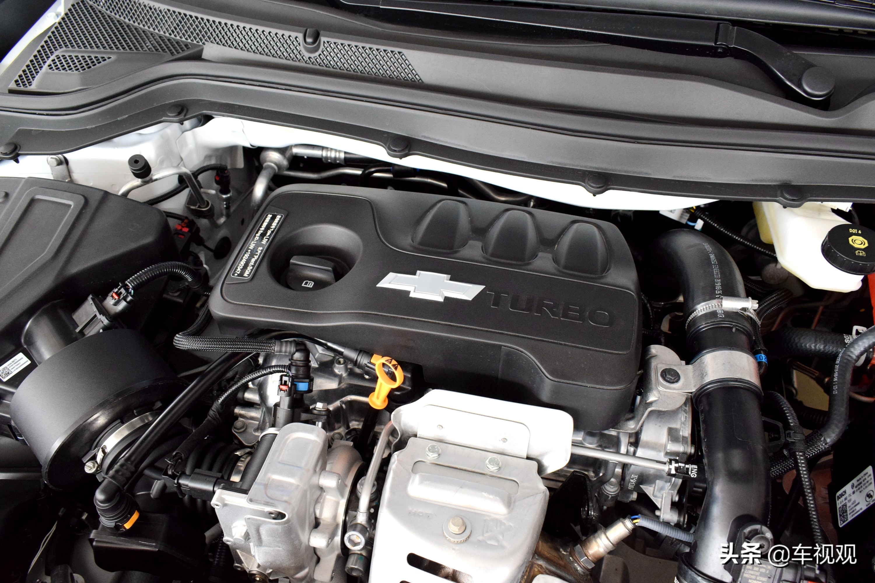 科鲁泽3缸和4缸哪个省油,科鲁泽1.3t跑多少迈省油