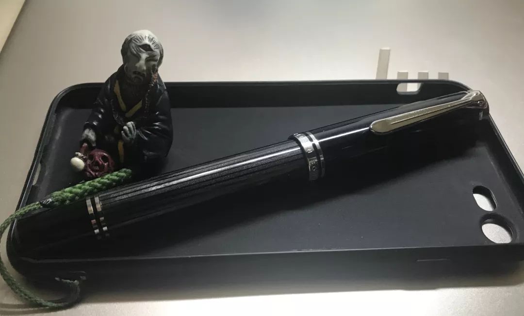 百利金最新笔款,百利金笔测评