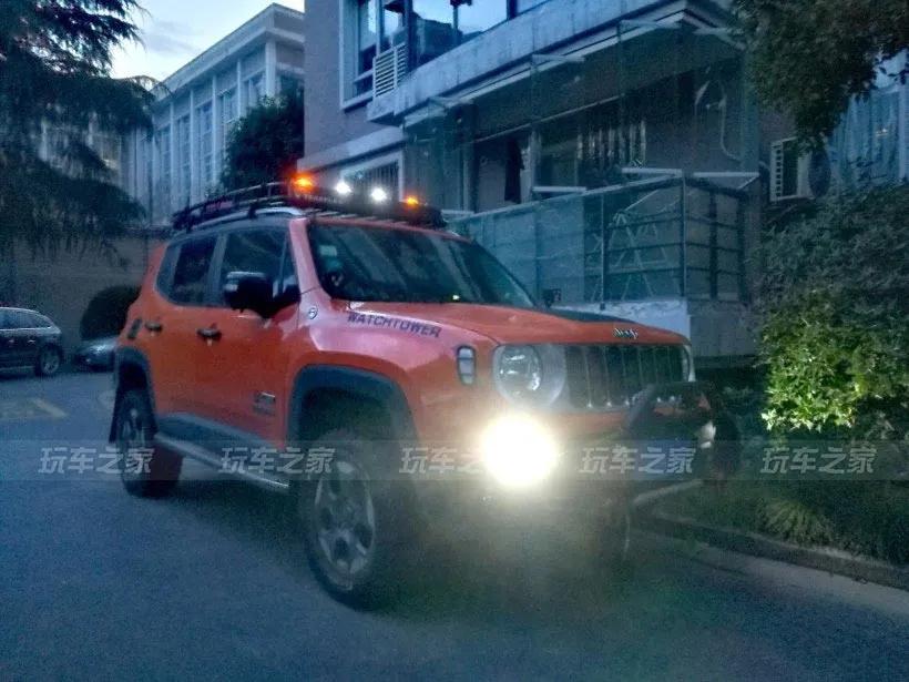 jeep自由侠改装升高,jeep自由侠两驱改装小背包