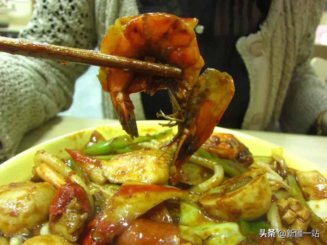 乌鲁木齐美食网红牛腩米粉,乌鲁木齐米粉推荐排行榜