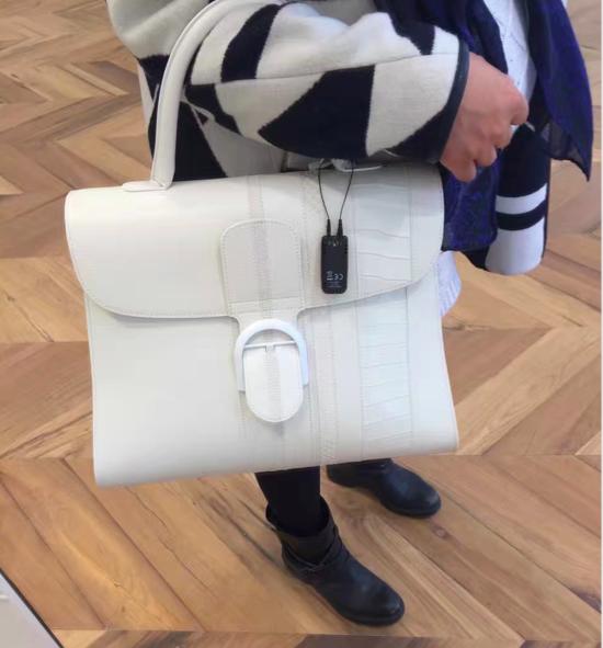 濂緢鍝佺墝delvaux,delvaux濂緢鍝佺墝