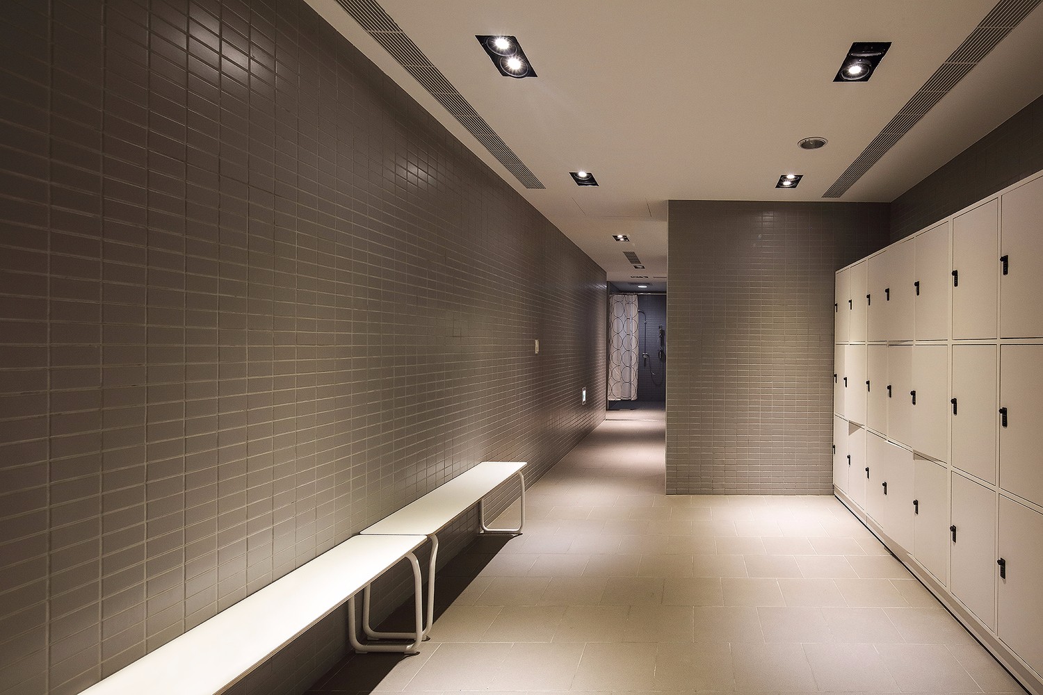 外表平平内部却别有洞天,看似平常里面别有洞天的豪华建筑