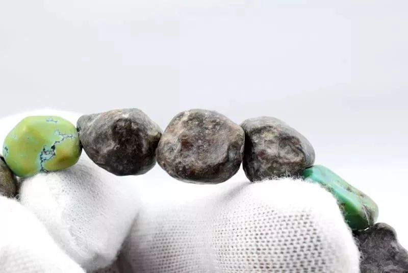 这些只是噱头的珠宝你买过吗,假珠宝大全看完你就懂了