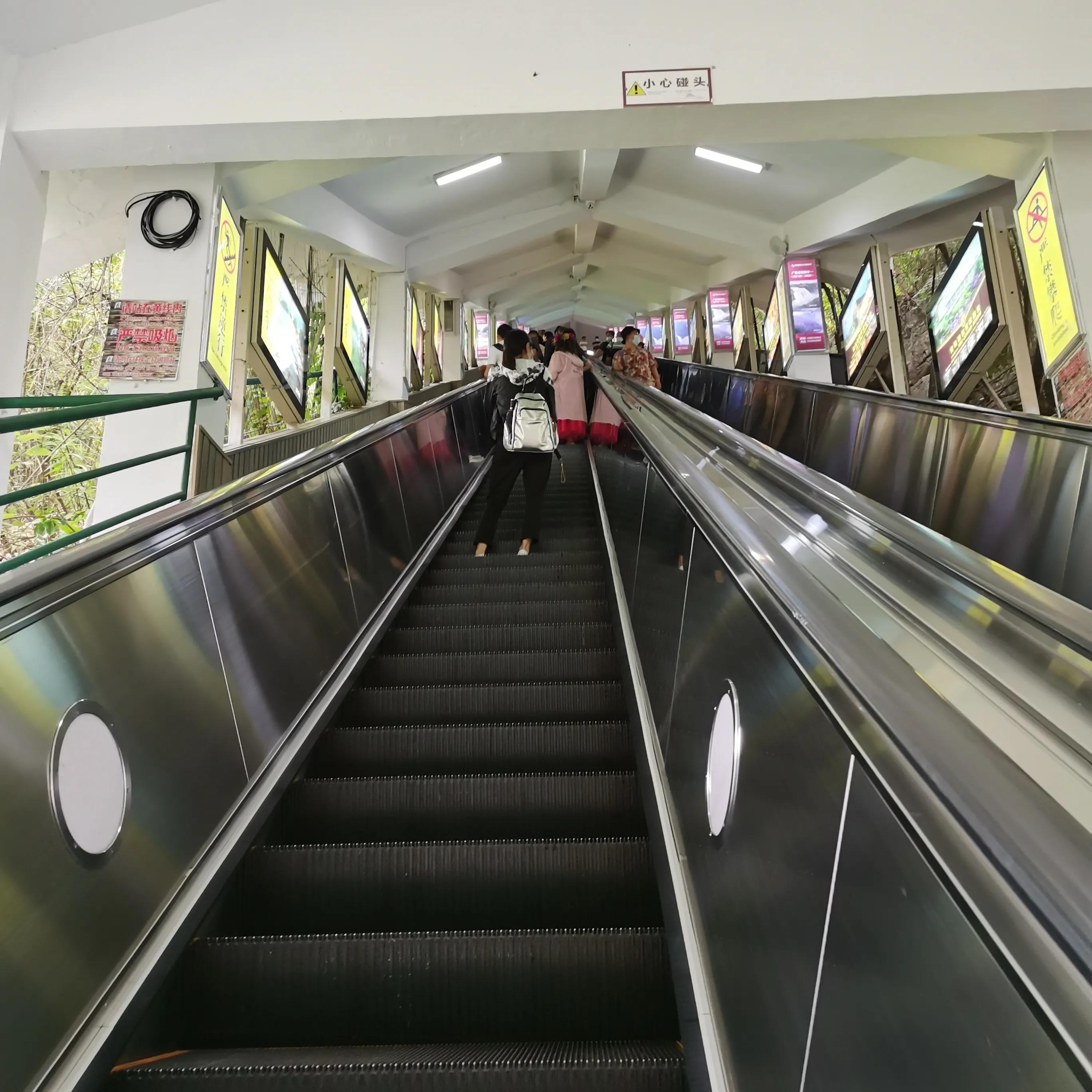 向南方和向北方,登上山顶看美景贵州黄果树瀑布