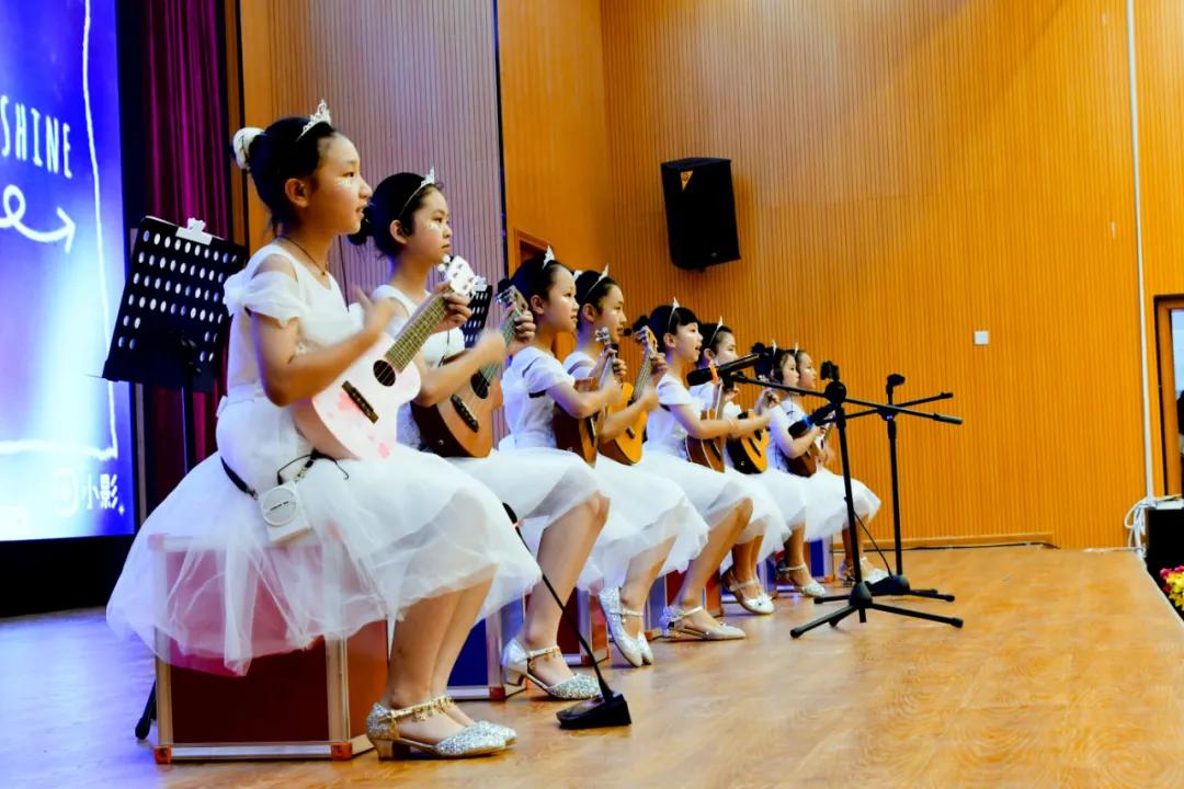 儿童庆祝建党100周年文艺汇演,庆祝建党百年文艺演出儿童合唱