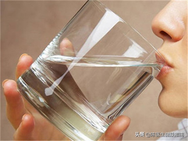 降糖药对糖尿病血管病变的利与弊,适合高血压病人吃的降糖药