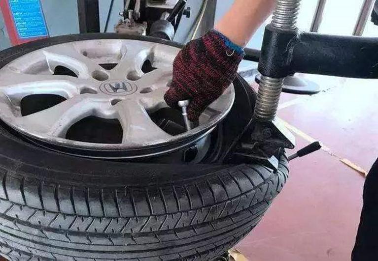 防爆胎是钢丝的吗,防爆胎是什么标志