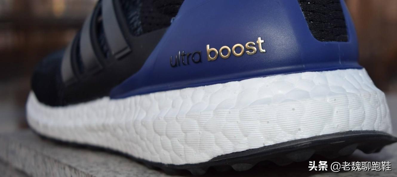 adidas银色鞋子和新百伦,adidas凉鞋和新百伦凉鞋