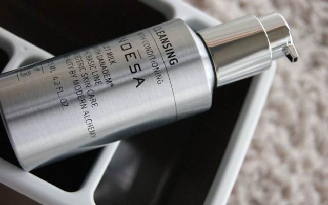 女士清洁洗面奶红榜,女士好质量美白保湿洗面奶