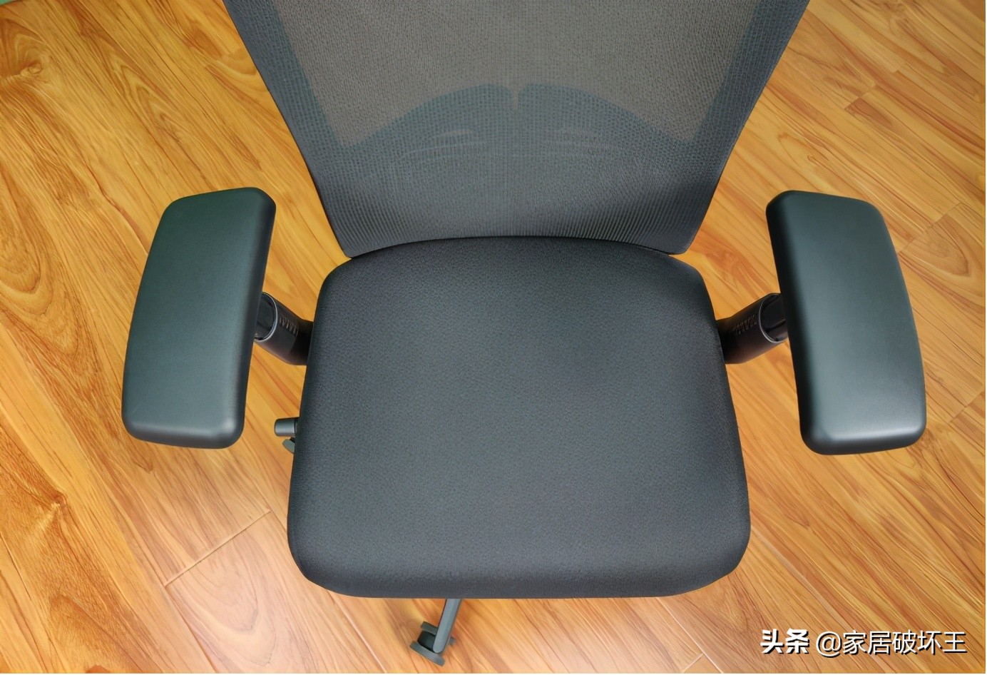 赫曼米勒人体工学椅怎么选,赫曼米勒工学椅