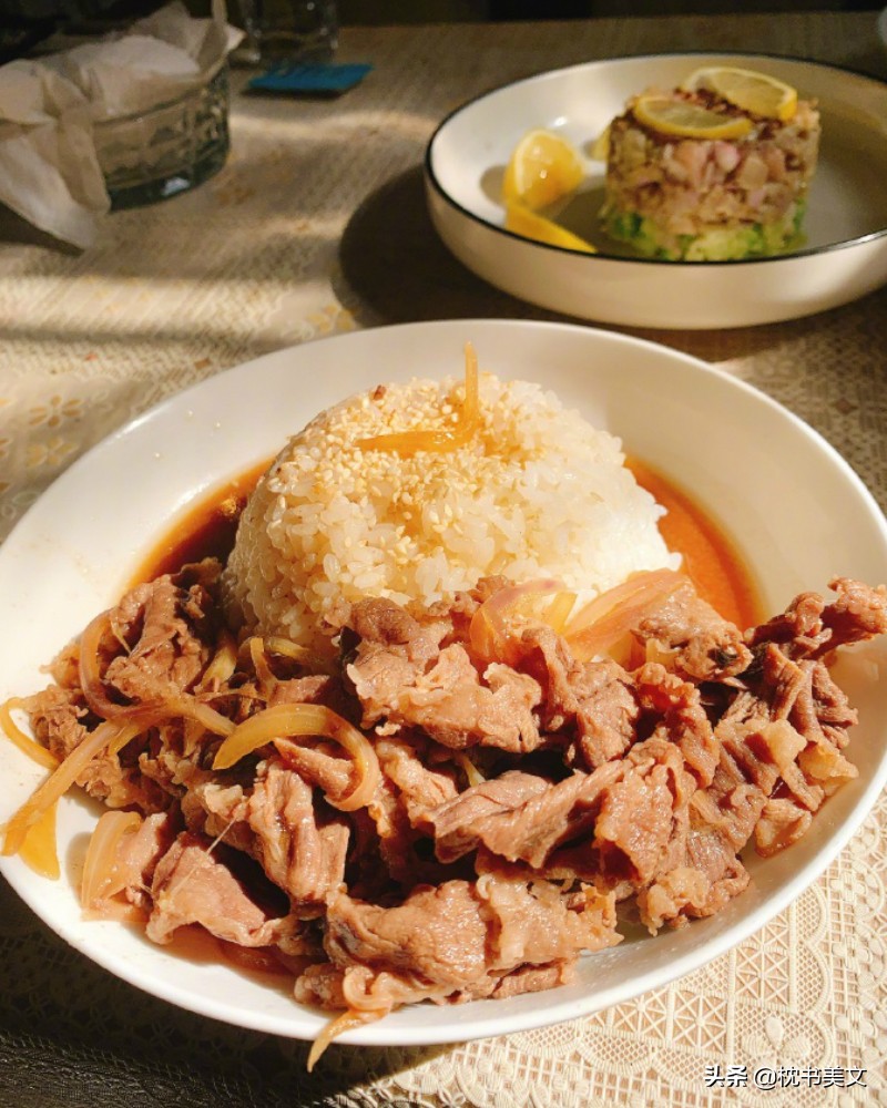 金晨对张继科吃饭的态度,金晨拒绝张继科还会在一起吗