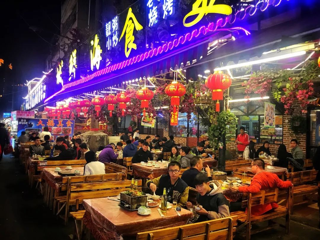 广西一家三口自驾游视频,一家三口游广西