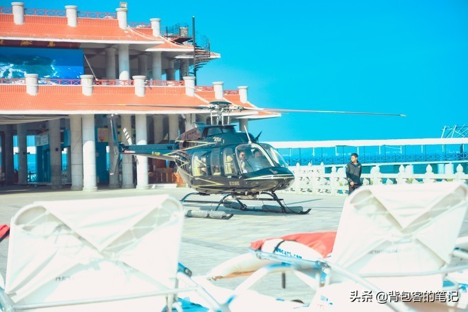 进出景区排队3个小时,岛上物价高上天,这的游客还是多的挤破头