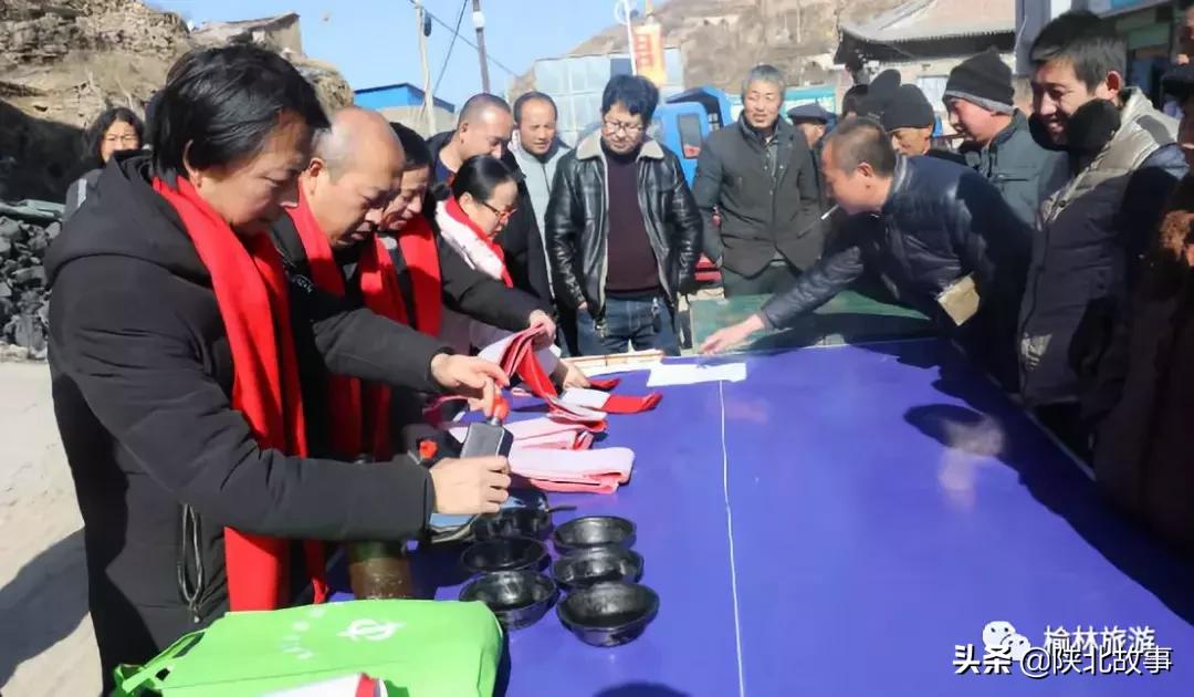 2019陕北榆林过大年!打铁花、转九曲……这个千年古县令人着迷