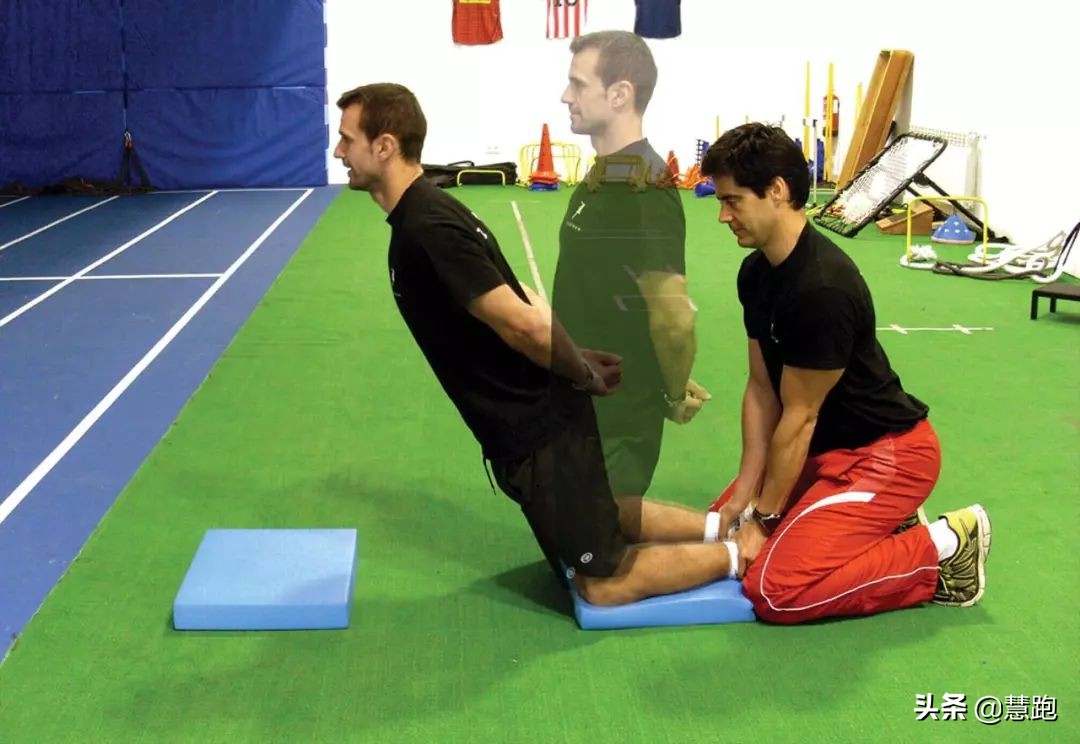 谢震业伤缺，中国接力赛扔跑出世界第六！肌肉拉伤如何康复？