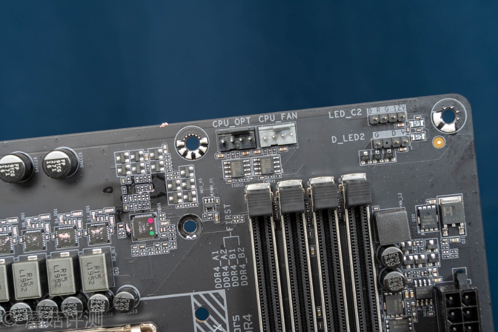 技嘉最强主板z390,技嘉主板z390aoruselite