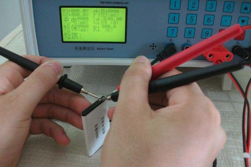 锂电池放久了充不进去电怎么解决,锂电池放久了充不进去电怎么办