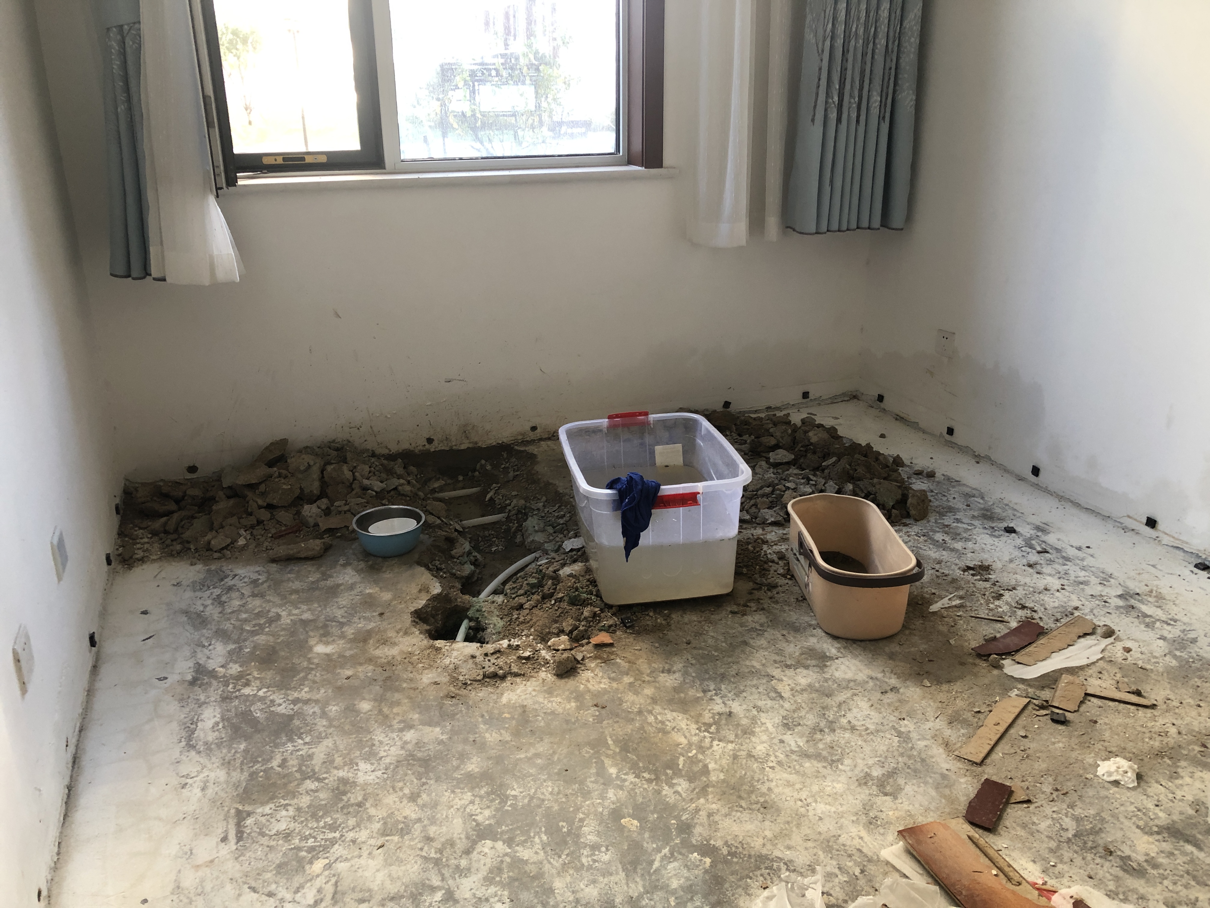 地暖漏水该找谁负责,专业地暖测漏水电话