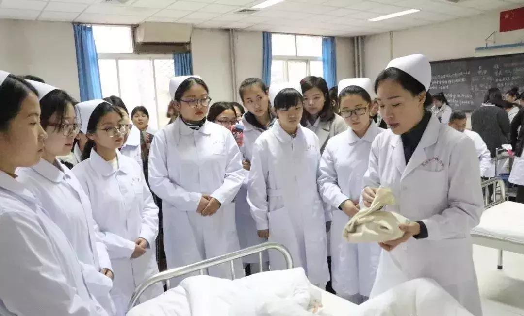 河北东方学院官网招生简章,河北东方学院专接本影像技术学费