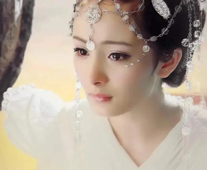 影视剧里公认的8大白月光,影视剧中白月光女演员排行