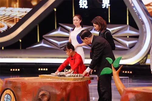 315曝光打假视频是真的吗,315曝光的动物