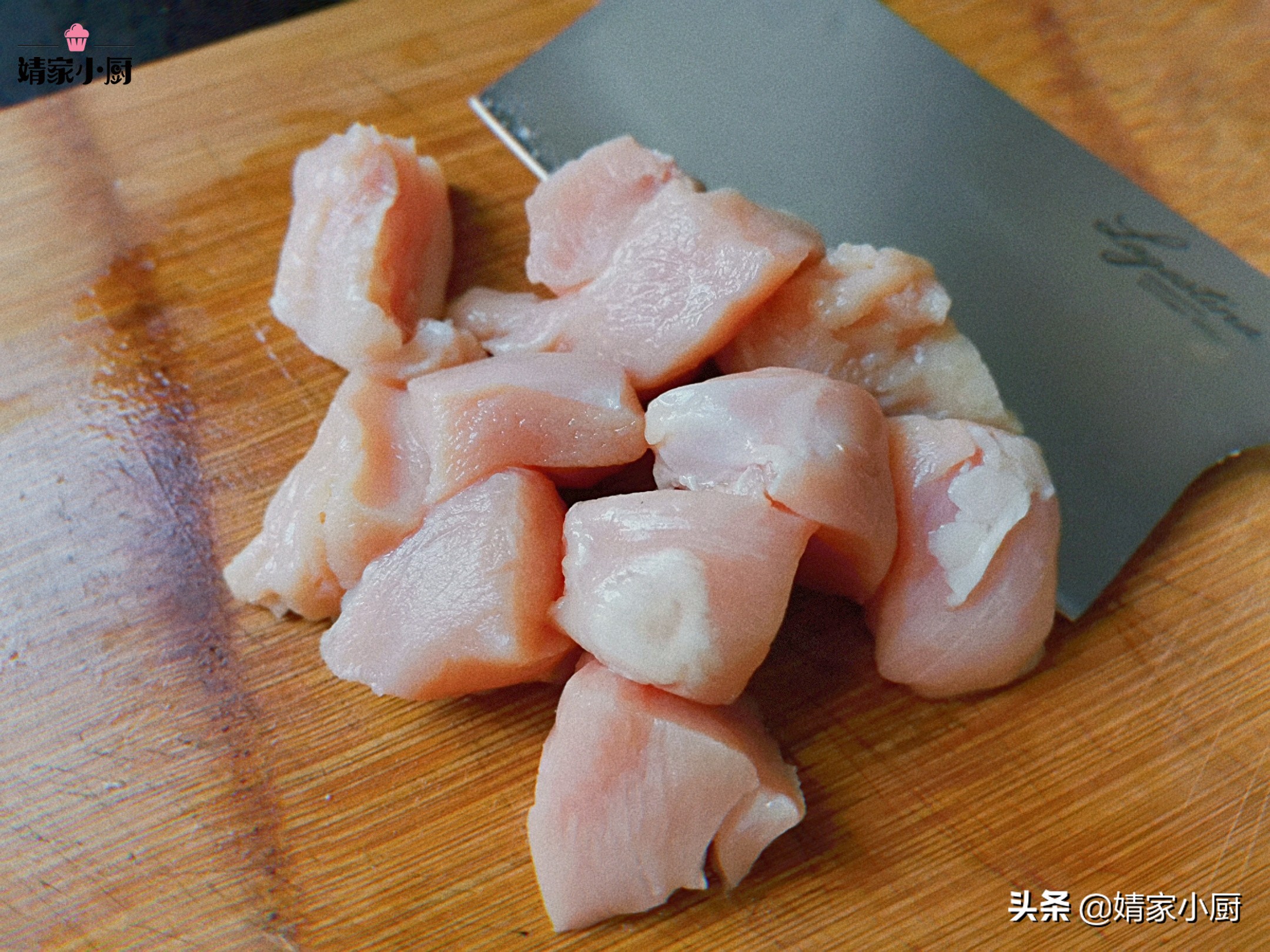 简单炸鸡做法小孩都可以自己做,自制炸鸡小孩