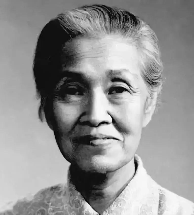 民国时期，一个超硬核的女人——毛*东泽**为她亲手写挽联……