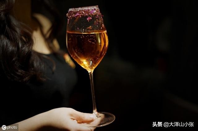 女生喜欢的甜葡萄酒,女生入门甜白葡萄酒