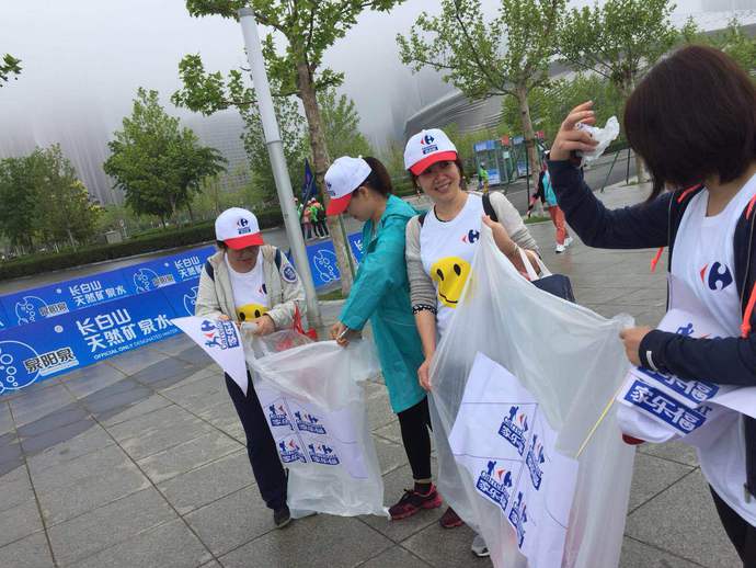 大连国际徒步大会出发现场,大连国际徒步大会10公里