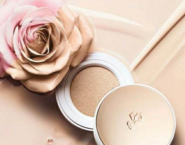 兰蔻和雅诗兰黛的气垫哪个好,兰蔻雅诗兰黛阿玛尼