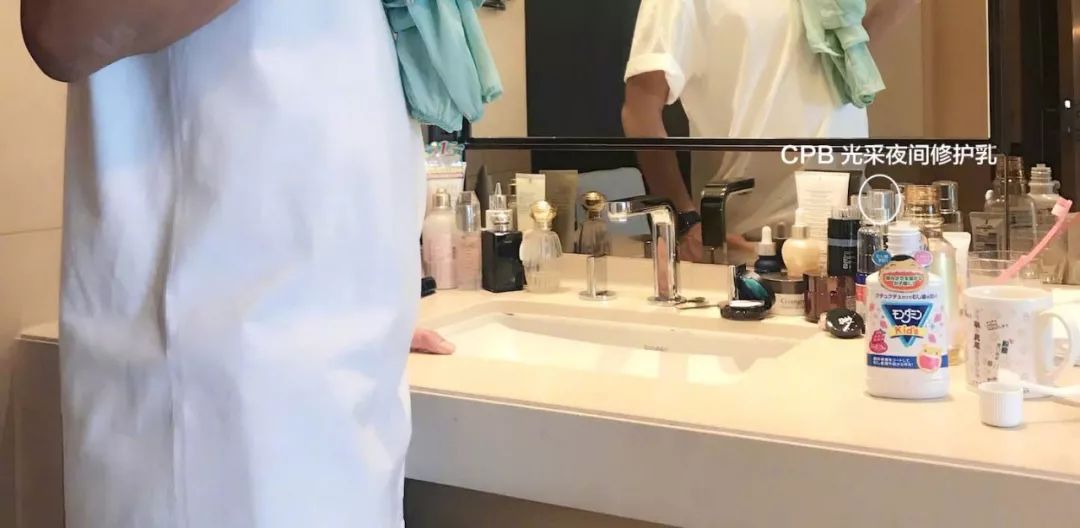 陈小春夫妇撒糖,应采儿朝天椒图片