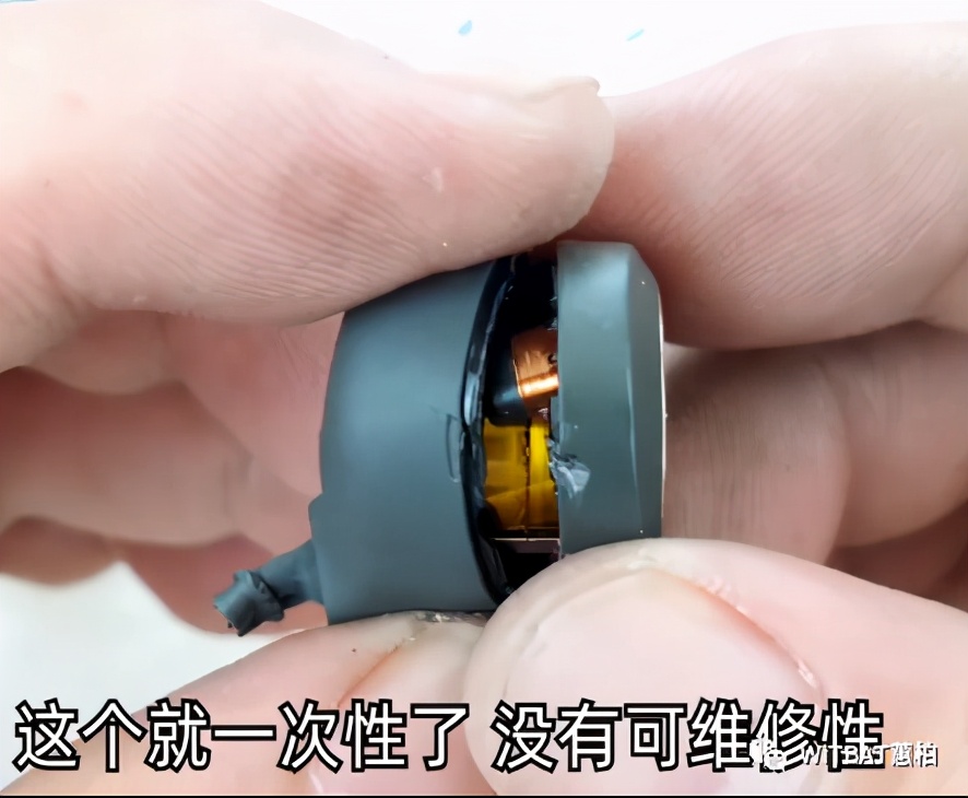 beoplaye81.0蓝牙耳机怎么连接,beoplaye82.0电池更换