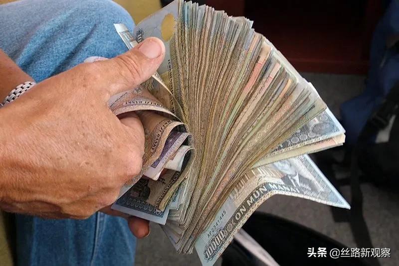 100马纳特,马纳特什么意思