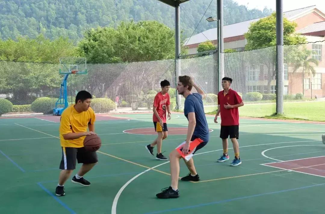 国际学校校园社团,国际学校的社团