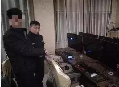 手机放网吧被偷,网吧手机被偷