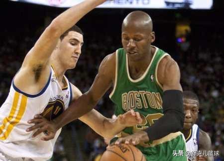 巅峰时期雷阿伦和汤普森谁厉害,汤普森超强无球跑位