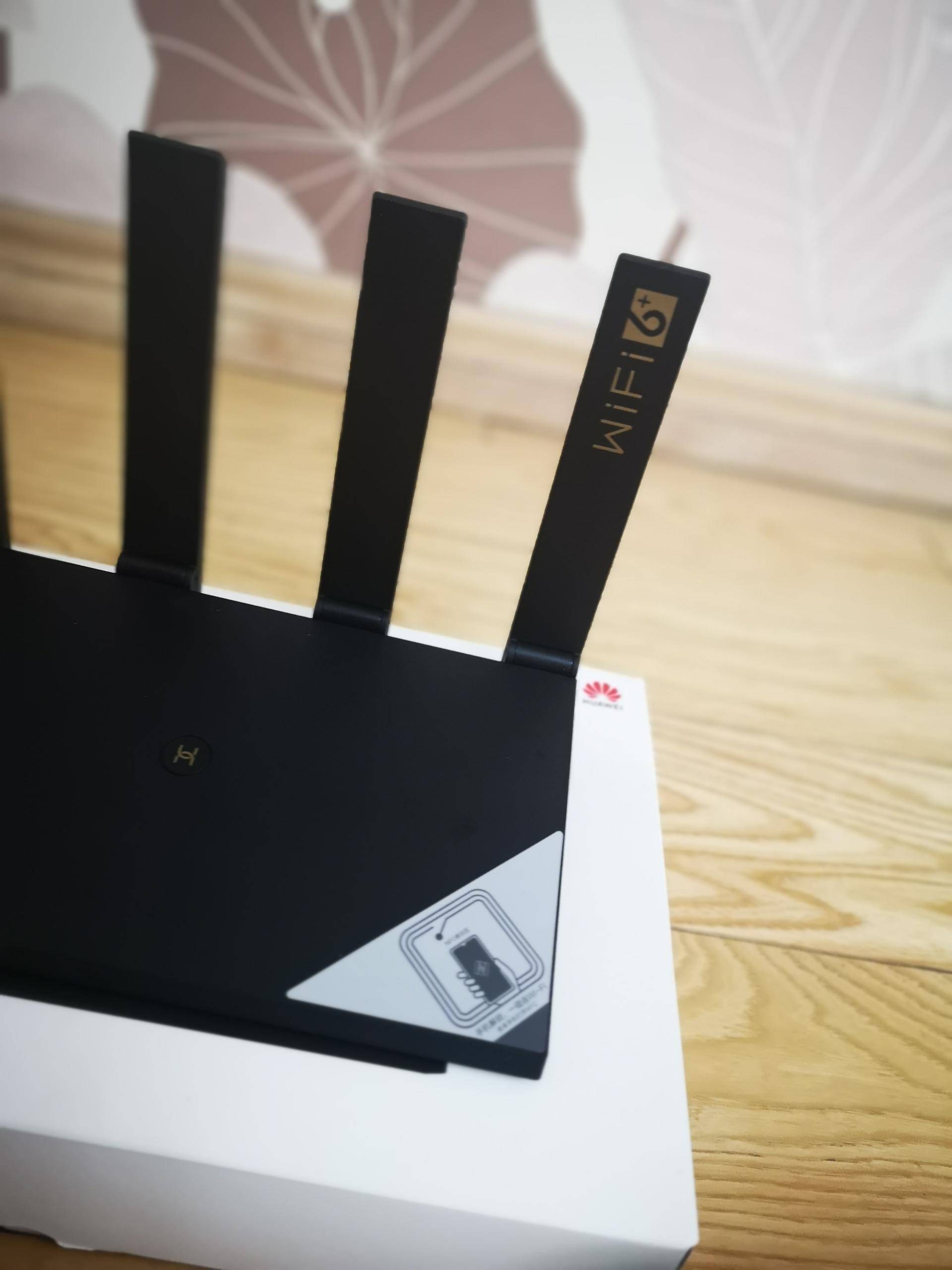 wifi6路由器和5g路由器哪个更快,华为路由器ax3wifi6评测