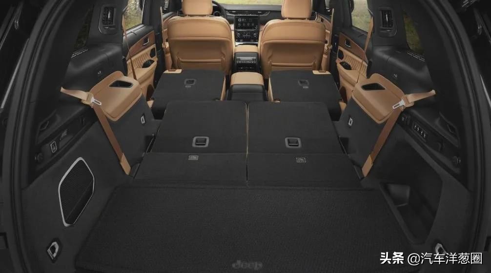 2003款jeep大切诺基v8,jeepv8大切诺基越野视频