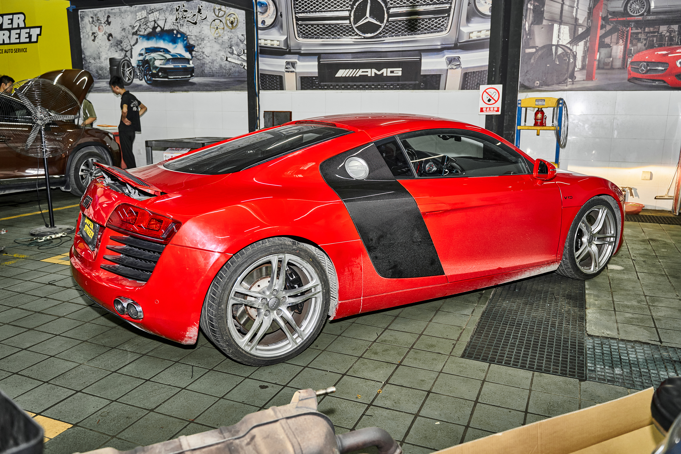 奥迪r8改装最佳效果,奥迪r8改全段排气声浪