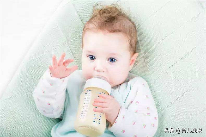 怎么纠正宝宝白天不肯在床上睡觉,宝宝放着睡怎么才能睡得安稳