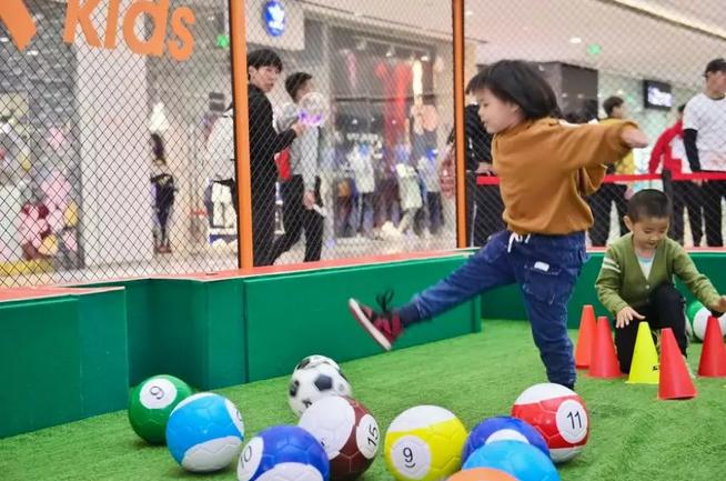 想要PK足球小将？这身装备助你一臂之力